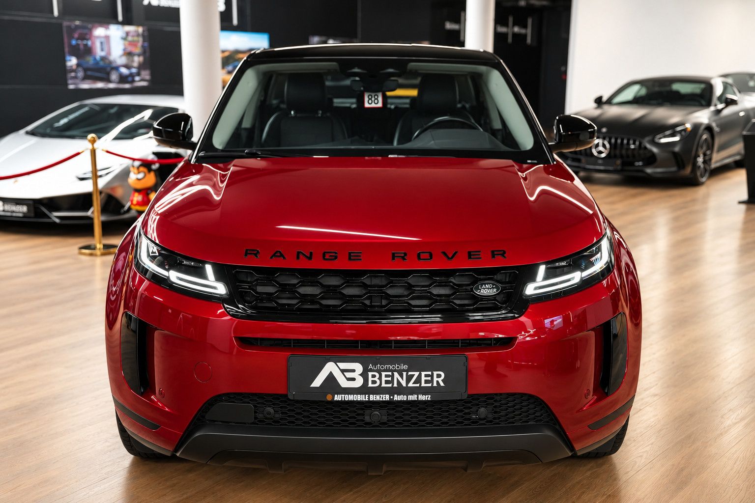 Fahrzeugabbildung Land Rover Range Rover Evoque S /KAMERA/CAR-PLAY/L-HEIZUNG