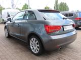 Audi A1 Ambition 1.6 TDI S-Line*SHZ*PDCv+h - Audi A1 mit Diesel-Antrieb