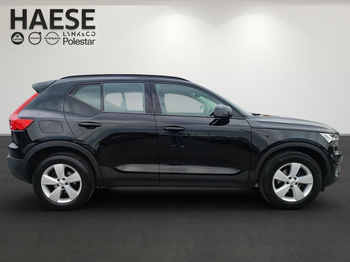 Volvo XC40 B3 Momentum Core 2WD Navi Digitales Cockpit