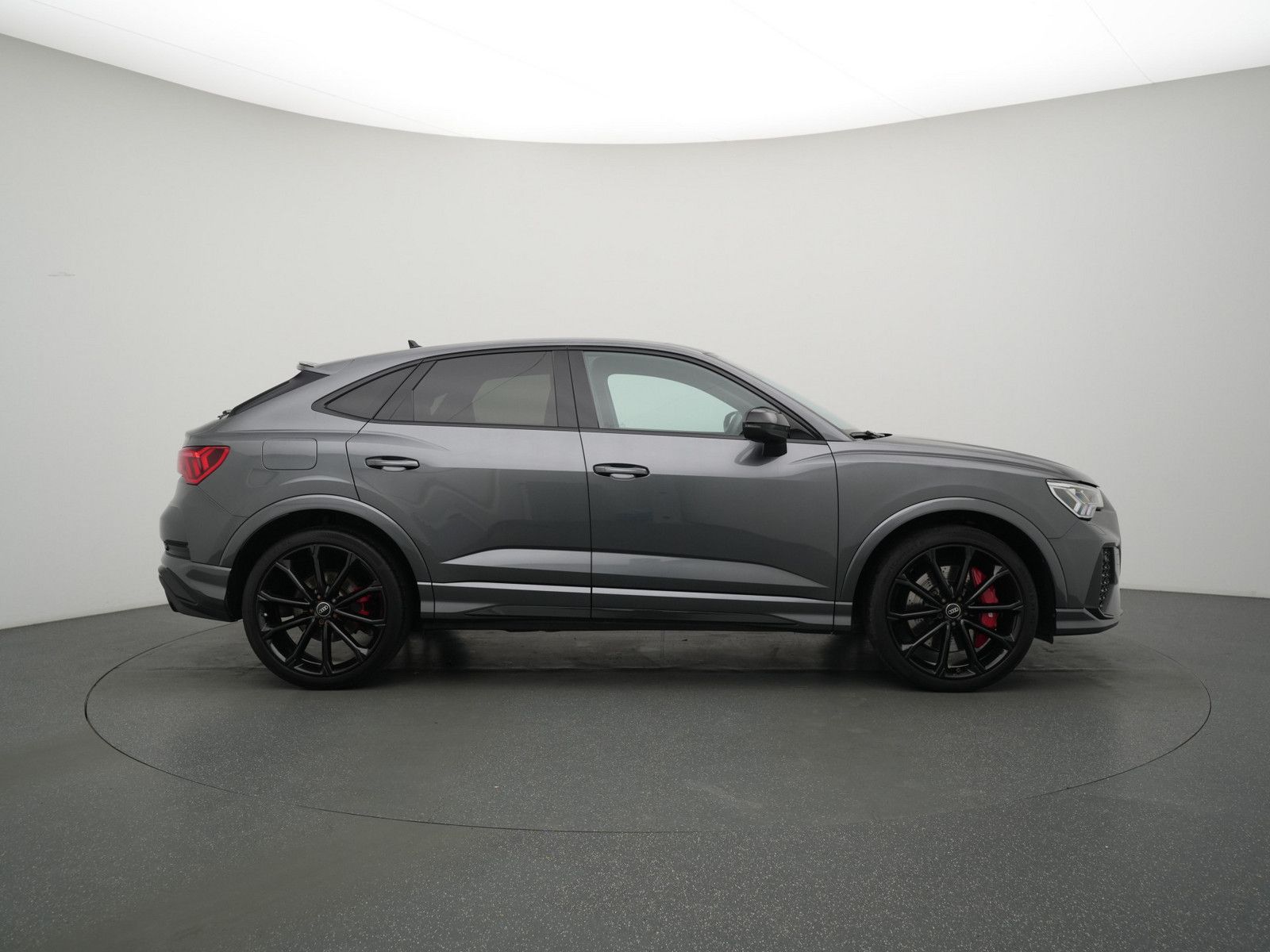 Audi RSQ3 - Bild 3