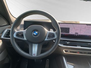 BMW X6 - 11