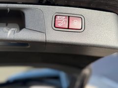 MERCEDES-BENZ E63S AMG/4Matic/J.STERNE/PANO/BURM/PER.AUSPUFF