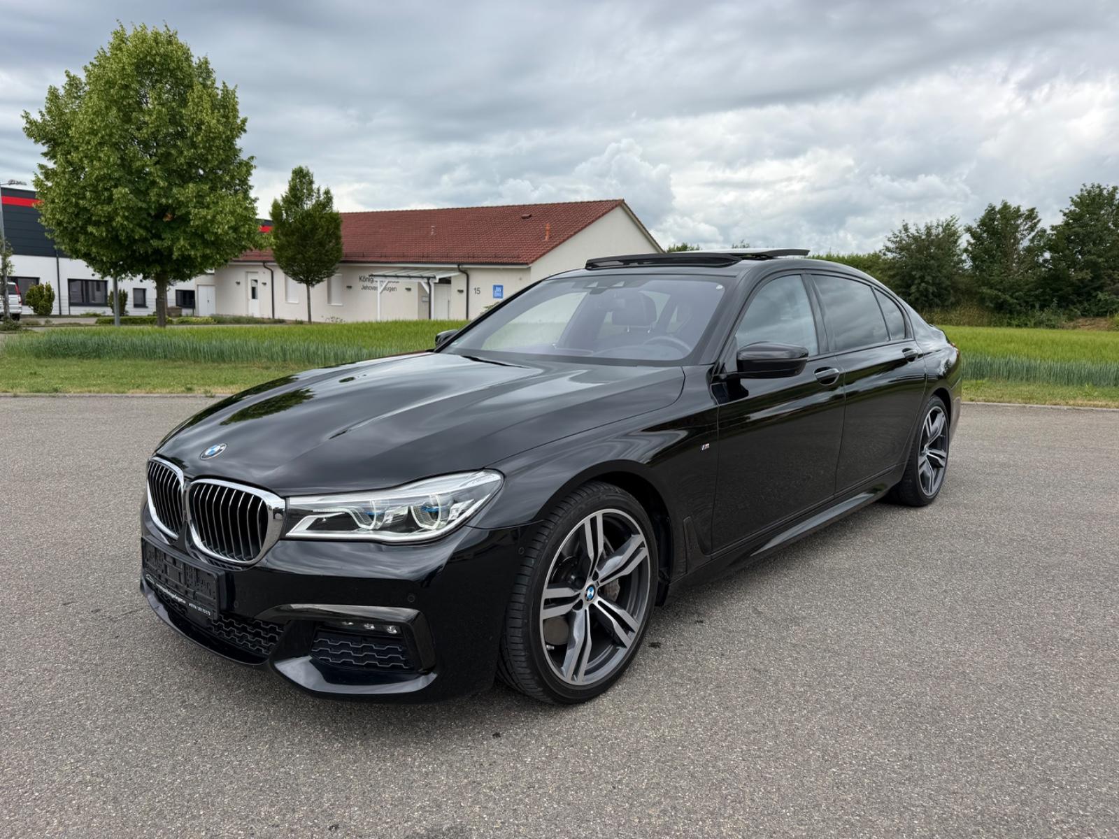 BMW 750 L i xDrive*M-PAKET*ABSOLUT VOLL*VOLL*VOLL*