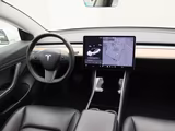 Tesla Model 3 Standard RWD Plus [ TREKHAAK+LFP-ACCU+AU - Tesla Model 3 mit Anhängerkupplung