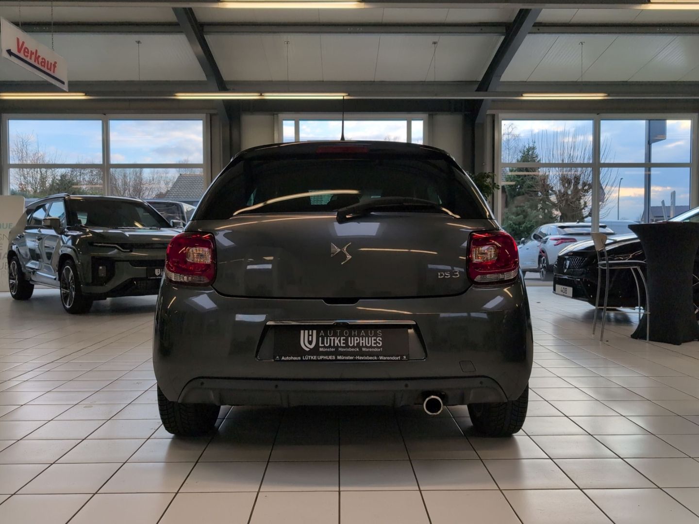 Fahrzeugabbildung Citroën DS3 1.2 PureTech 110 Navi Rückfahrkam. Notbrems.