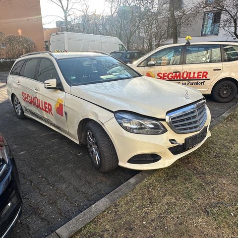 Mercedes-Benz E 200 E -Klasse T-Modell E 200 CDI BlueEfficienc