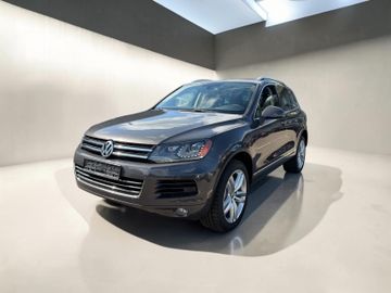 Volkswagen Touareg - 2