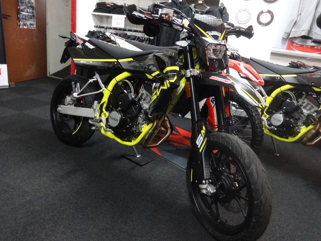 SWM SM 125 RR Factory  NEU