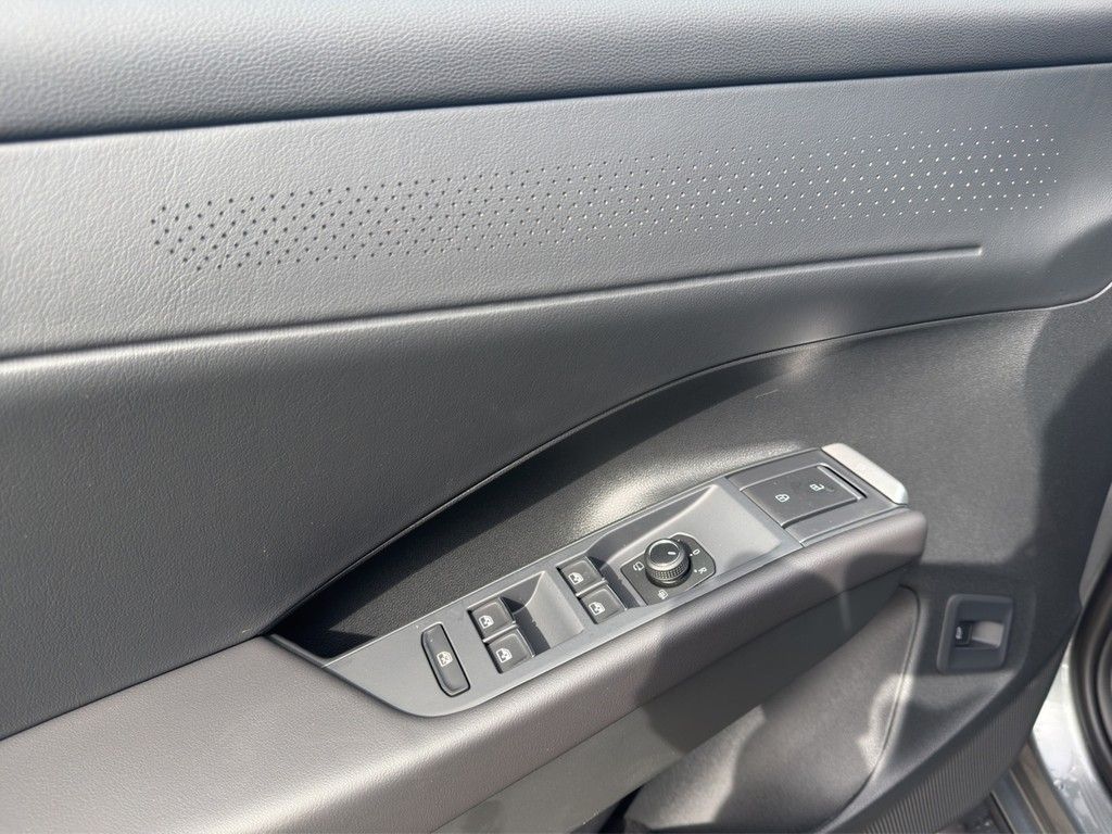 Volkswagen T-Roc - Bild 12