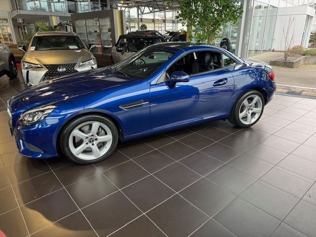 Fahrzeugabbildung Mercedes-Benz SLC 200 9G-Tronic AirScarf KLIMA LED NAVI ALU