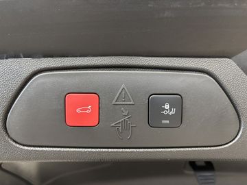 Fotografie 12 des Opel Grandland (X) Grandland 1.5 D Automatik GS