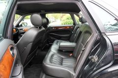 Fahrzeugabbildung Jaguar XJ Executive 3.2 V8 Automatik Leder LM PDC