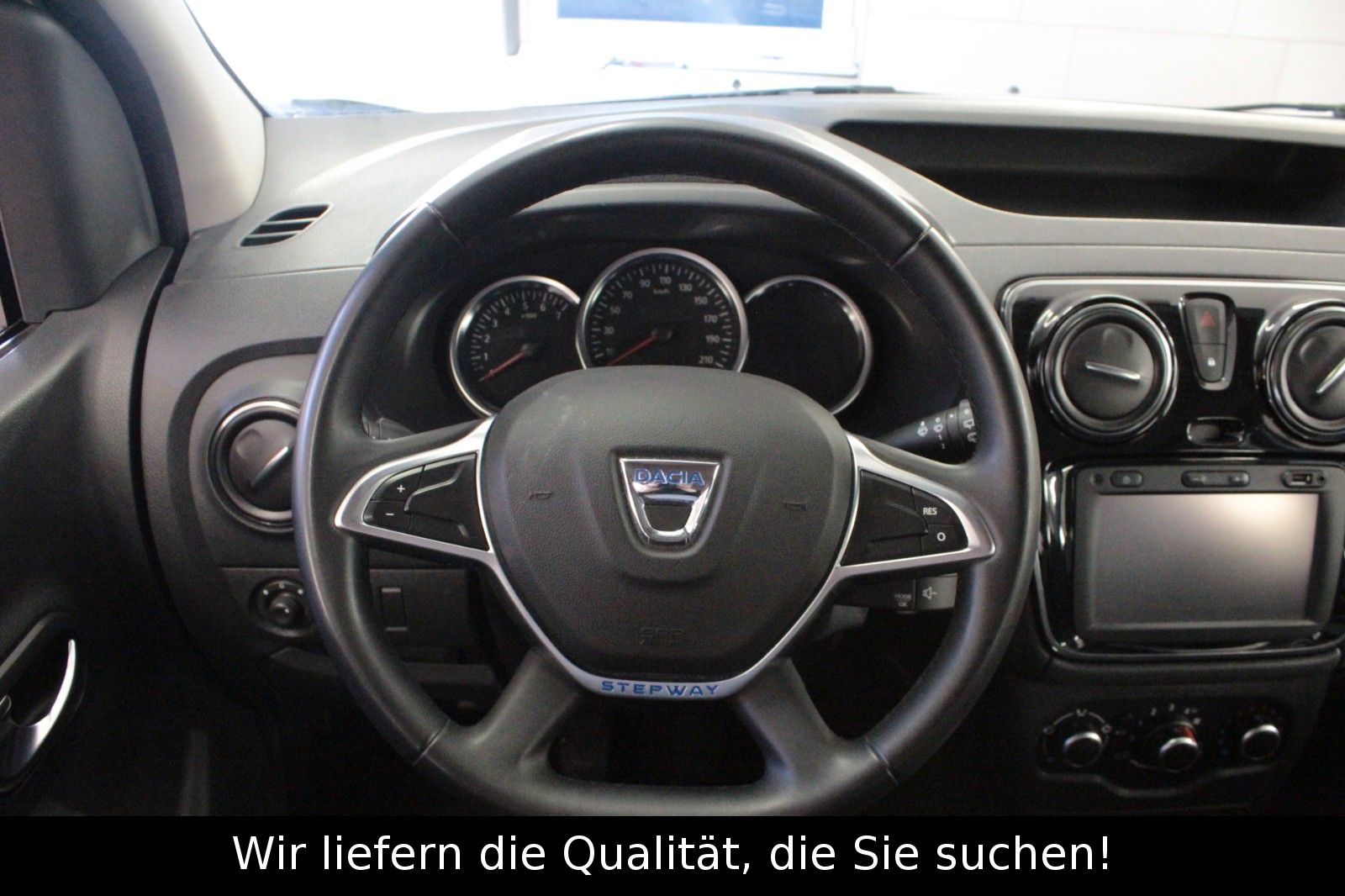 Fahrzeugabbildung Dacia Dokker TCe 115 Stepway *Navi*Klima*
