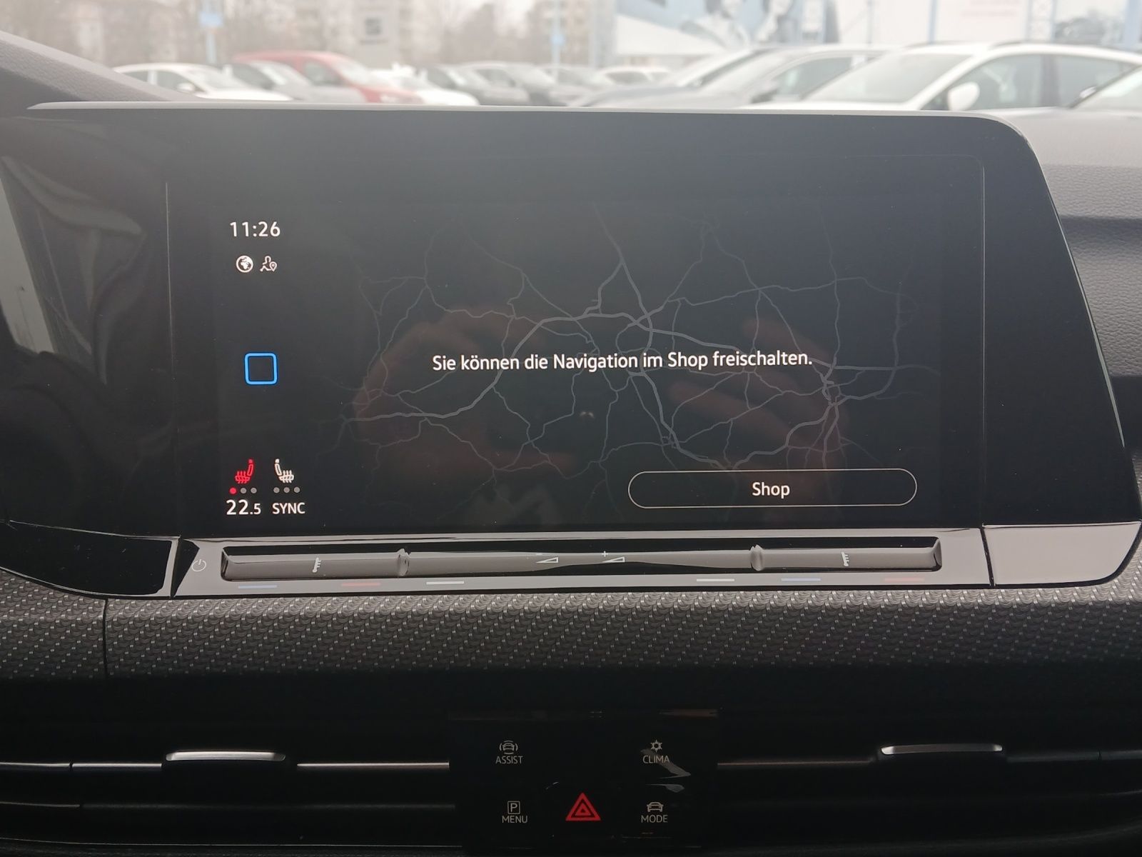 Fahrzeugabbildung Volkswagen Golf VIII Variant R DSG 4M LEDplus AHK Navi Harm