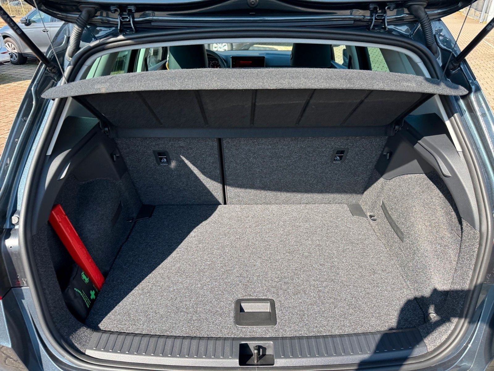 Fahrzeugabbildung SEAT Arona Style 1.0TSI