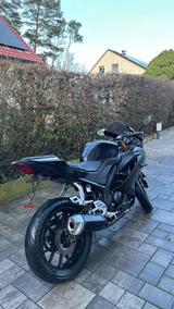 Yamaha Yzf R125 - YAMAHA SCHWARZ YZF R 125