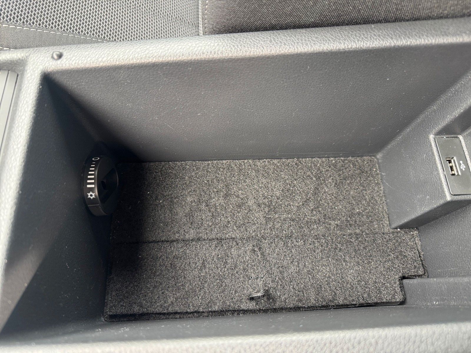 Fahrzeugabbildung SKODA Superb Combi Style 2.0 TDI