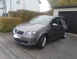 Volkswagen Touran 2.0 TDI DPF Freestyle Freestyle - Volkswagen Touran Freestyle mit Diesel-Antrieb