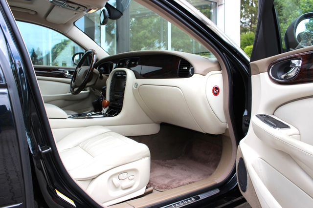 Jaguar XJ V8 Super/ 2. HAND/ DE/ SCHIEBEDACH/ SITZHZG.