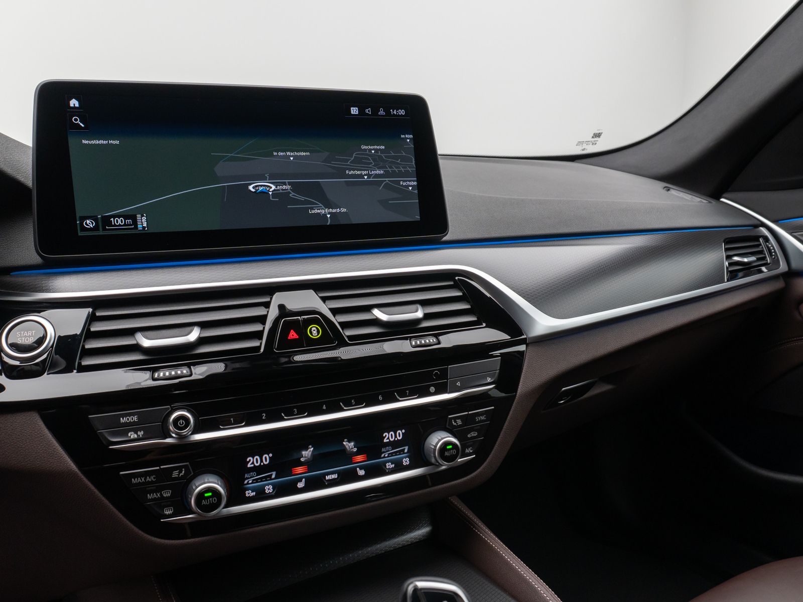 Fahrzeugabbildung BMW 530e M Sport Kamera DAB DrivAssist Komfort AHK