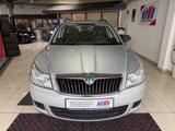 Skoda Octavia 1.4 TSI Ambition Combi - Skoda Autos von Händlern