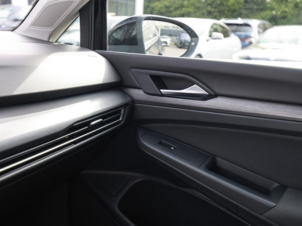 Volkswagen Golf VIII 1.5 eTSI Style PANO LED ACC SHZ PDC, миниатюра 20