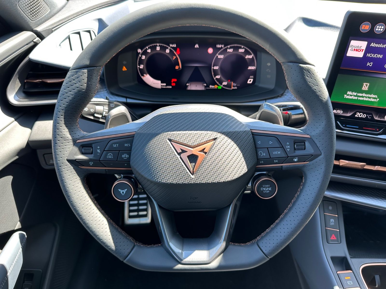 Fahrzeugabbildung CUPRA Terramar 1.5 eTSI DSG Navi/Pano/ACC/LED/AHK/GJR