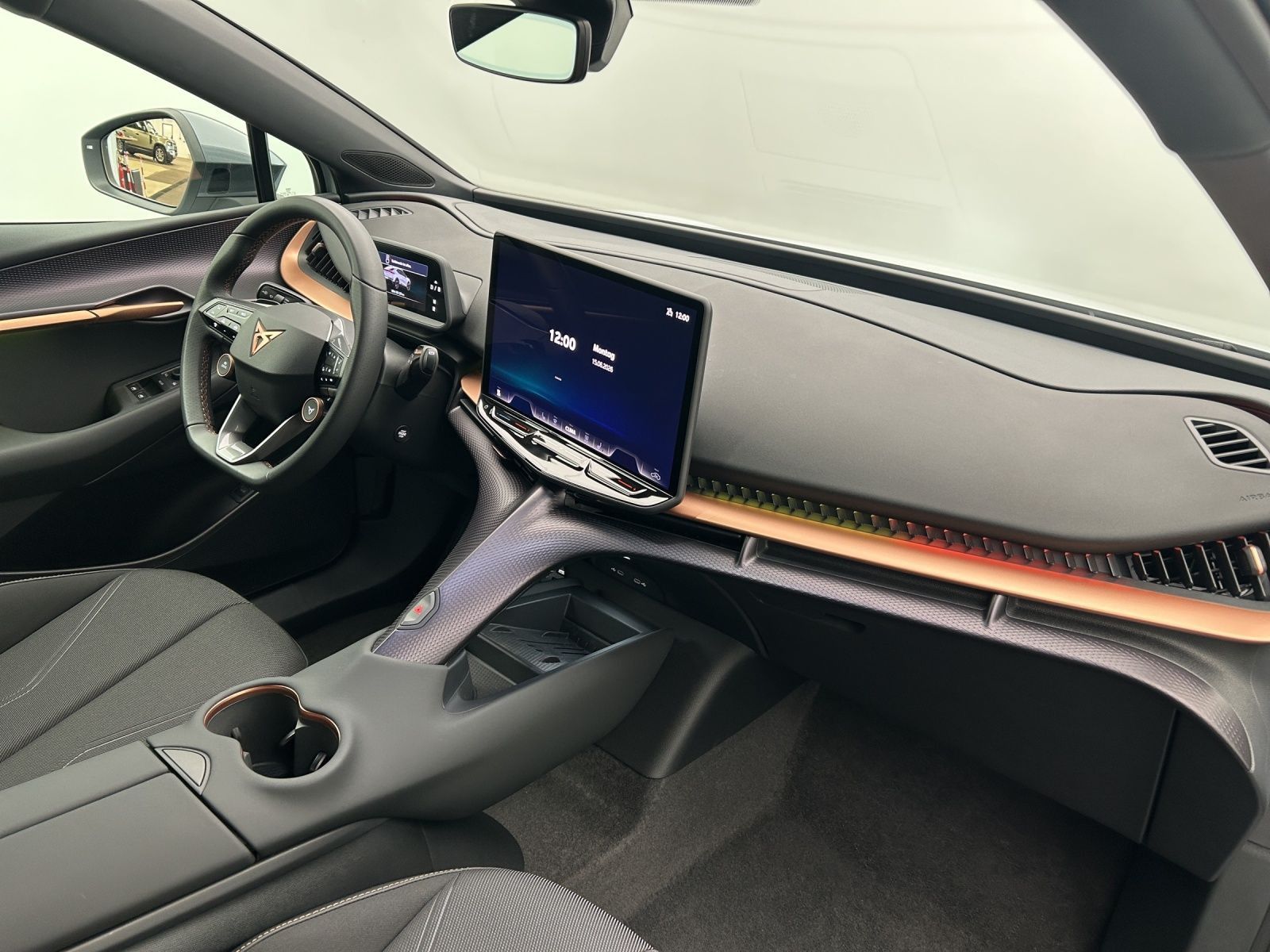 Cupra Tavascan - Bild 11