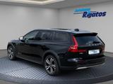 Volvo V60 Cross Country B5 AWD Ultimate Mild-Hybrid Au - Volvo V60 Cross Country mit Benzin-Antrieb: Automatik