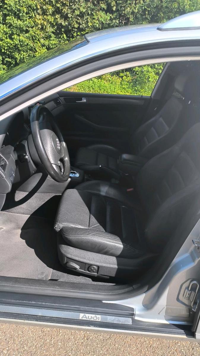 Audi A6 2004 — photo 7