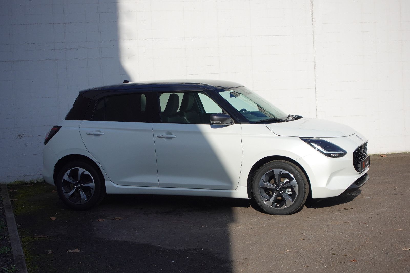 Fahrzeugabbildung Suzuki Swift Comfort+ 1.2 MildHybrid,Navi,Kamera,Sitzhz