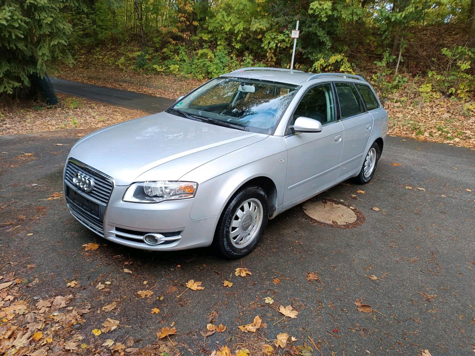 Audi A4 2006 — rear view