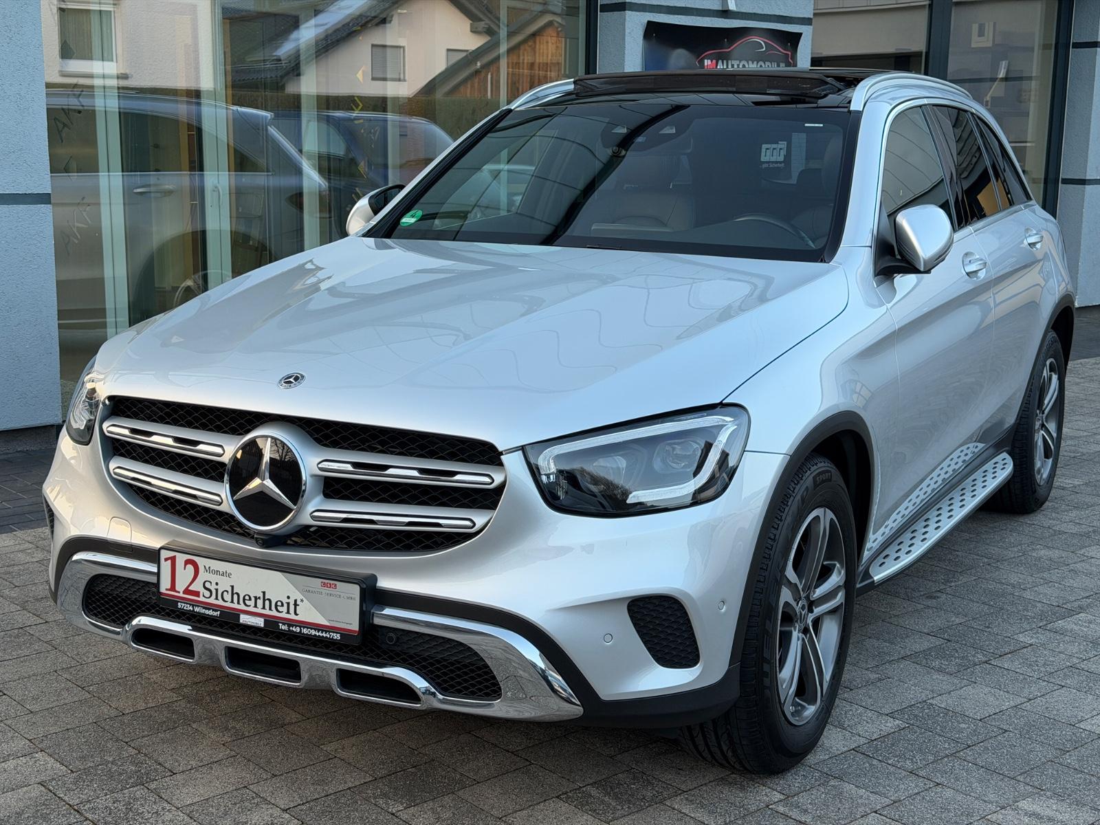 Mercedes-Benz GLC 300d 4Matic*Panorama*360Kamera*Trittbretter