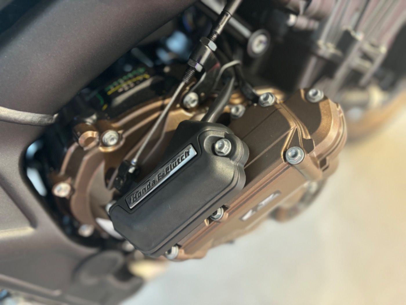 Fahrzeugabbildung Honda CB 650 R E-Clutch 6 Jahre Garantie NEU!