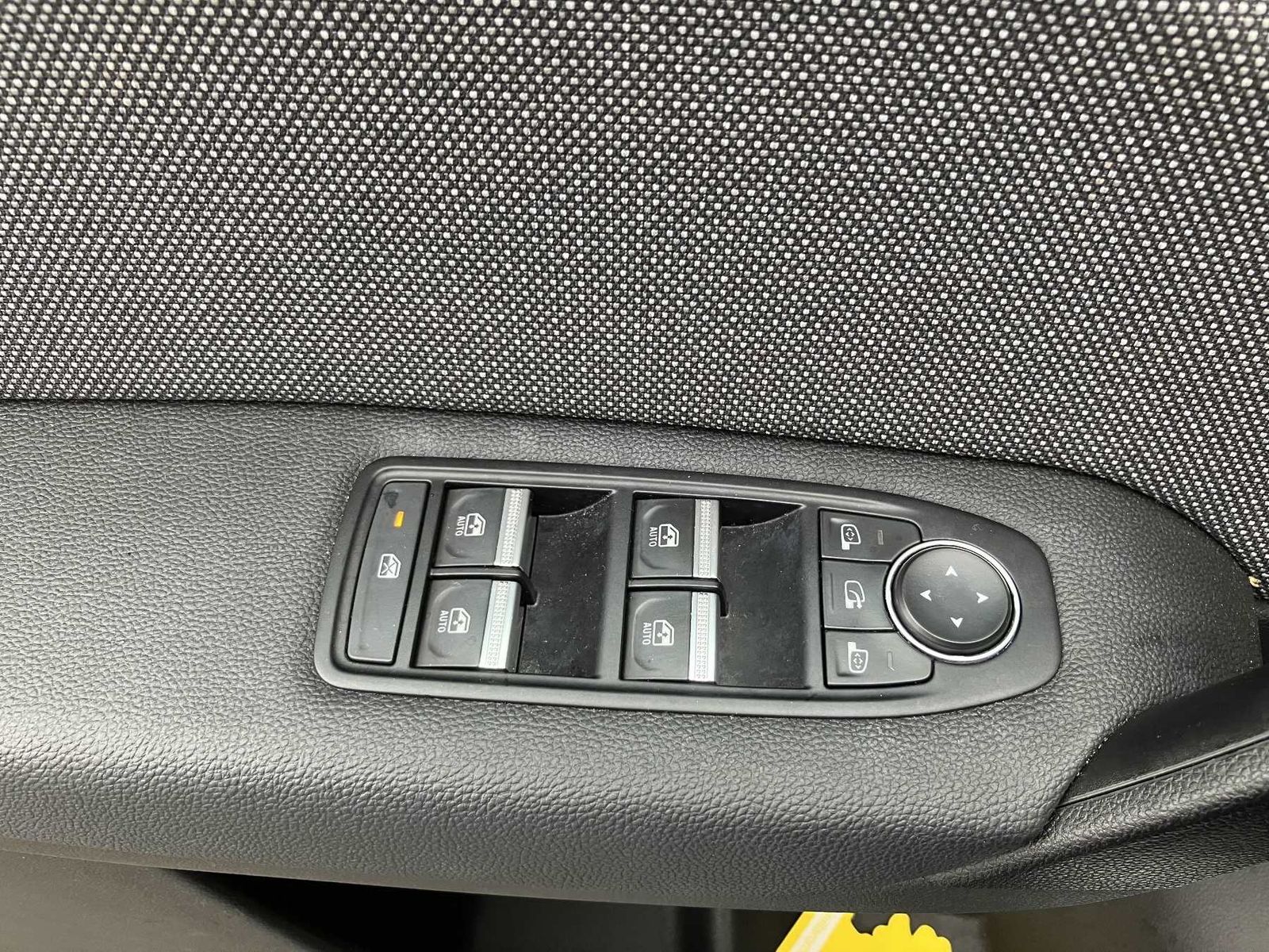 Renault Captur - Bild 17