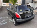 Kia Rio 2006 1.4 mit Neu Tüv - Kia Rio aus 2006