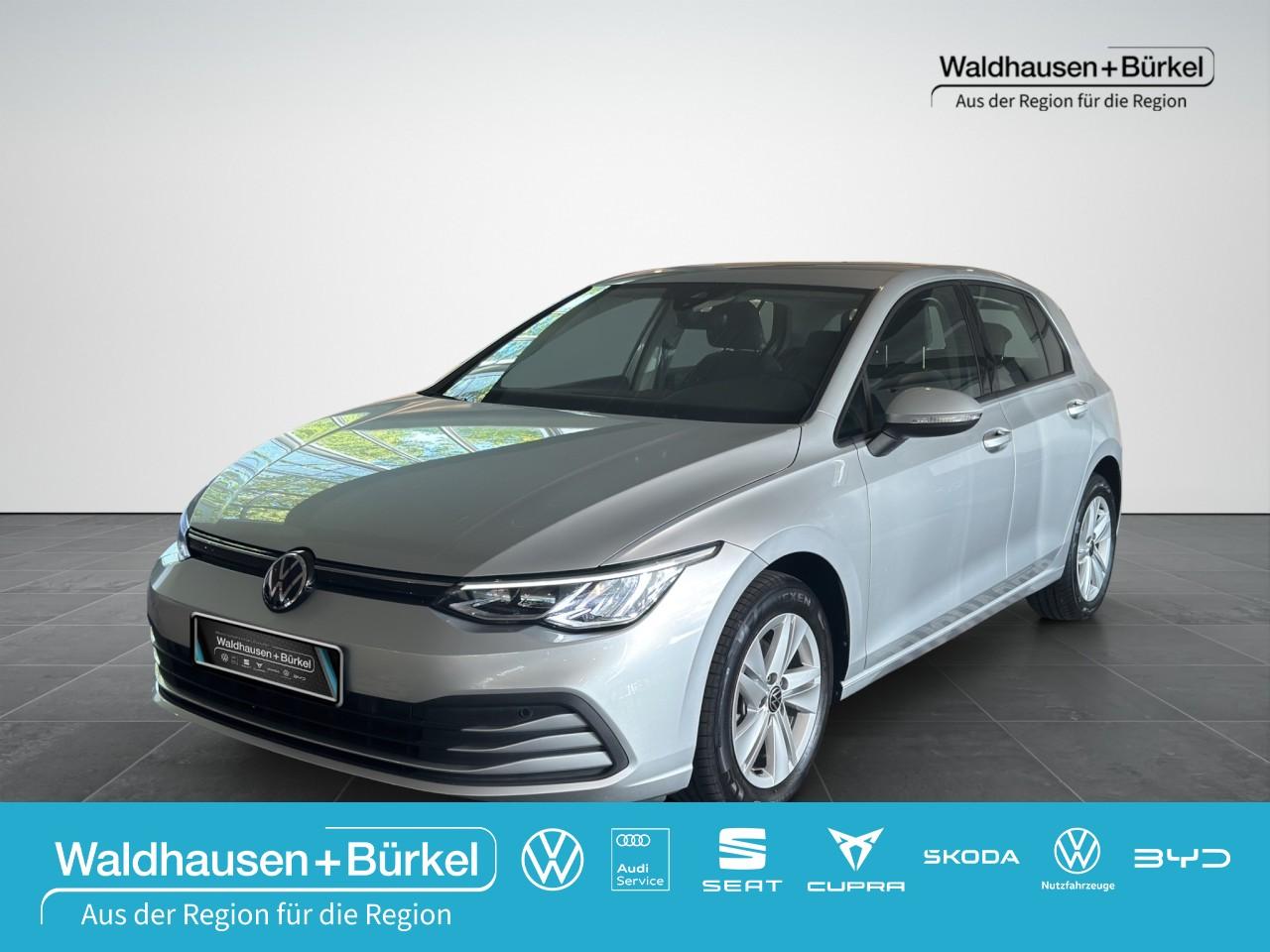 Volkswagen Golf VIII 2.0 TDI DSG Life Klima Navi