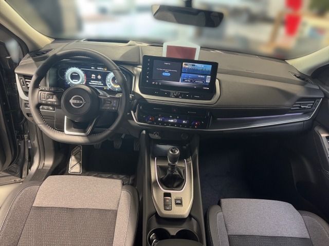 Fahrzeugabbildung Nissan QASHQAI MY24 1.3 DIG-T MHEV 140 PS MT 4x2 N-Conn