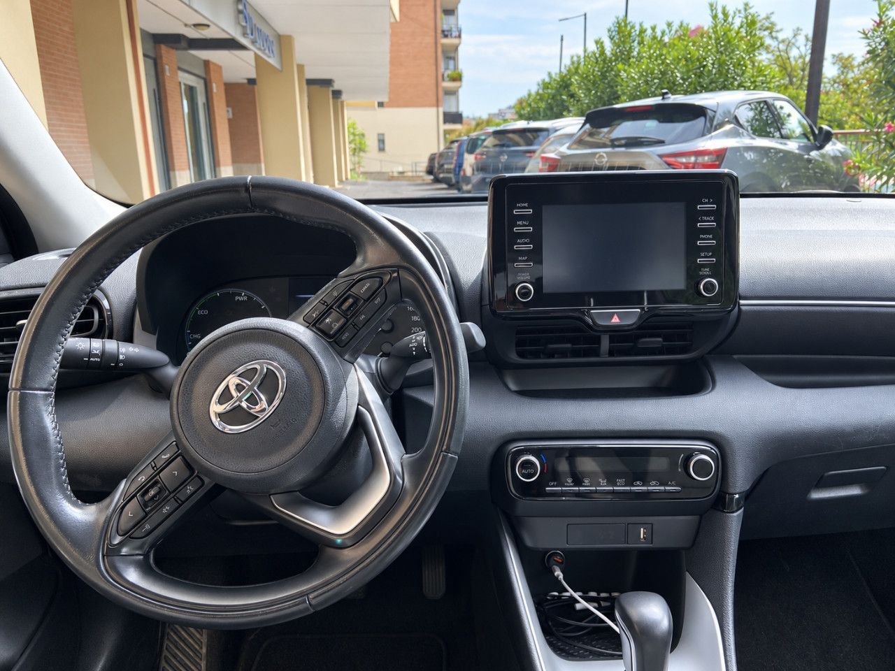 Toyota Yaris 1.5h Active imagem 3