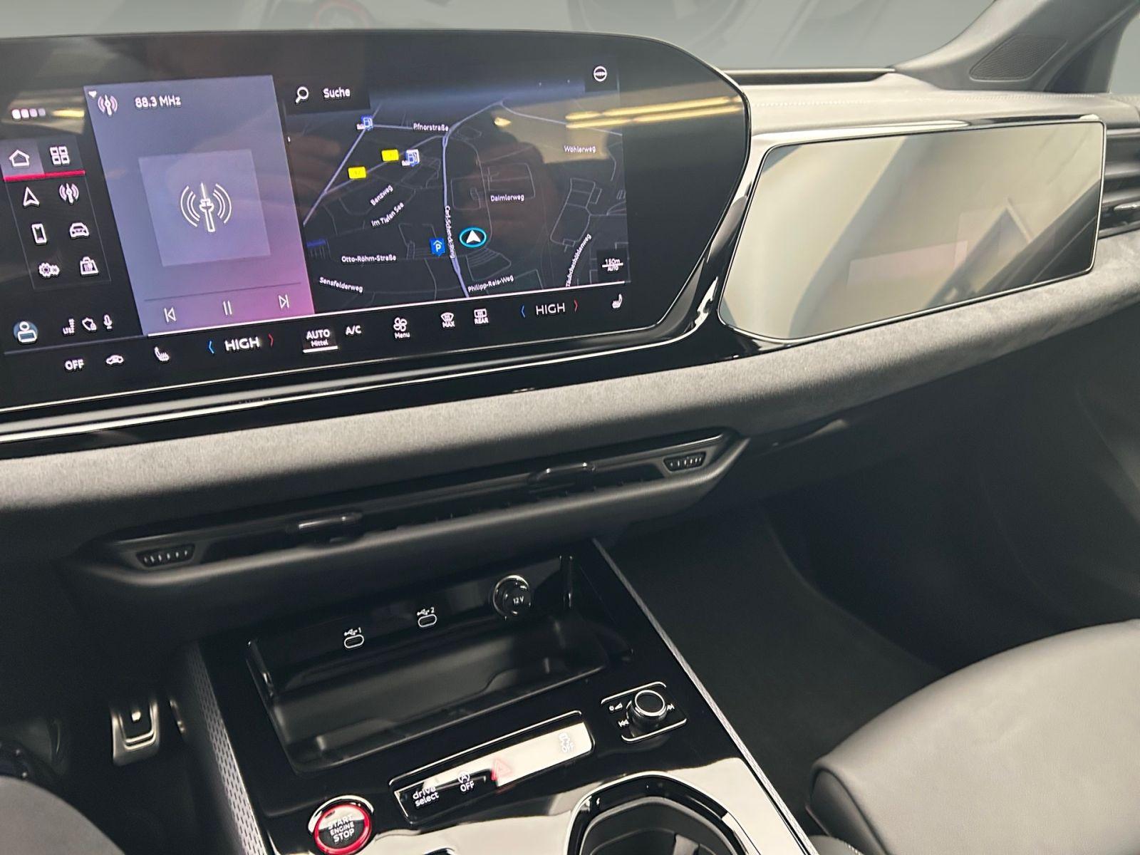 Audi A5 Avant 40 TFSI qu 2x S line Edition One S tro*