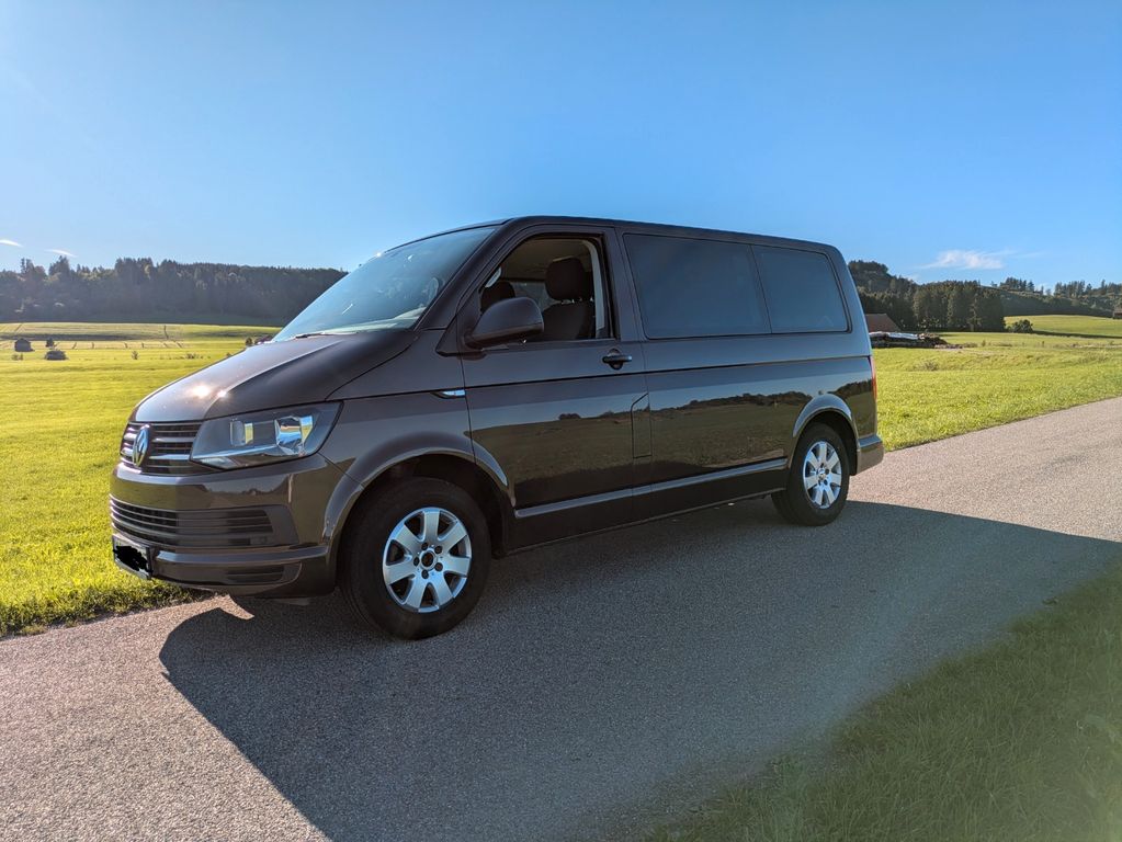Image of Volkswagen T6 Multivan