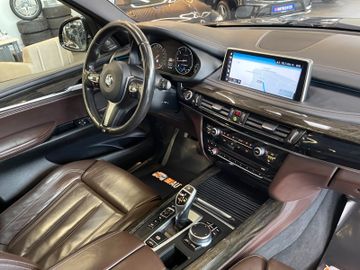 BMW X5 M50d *ACC*360KAM*NAVI*LED*LEDER*PANO*SHA*TWA*