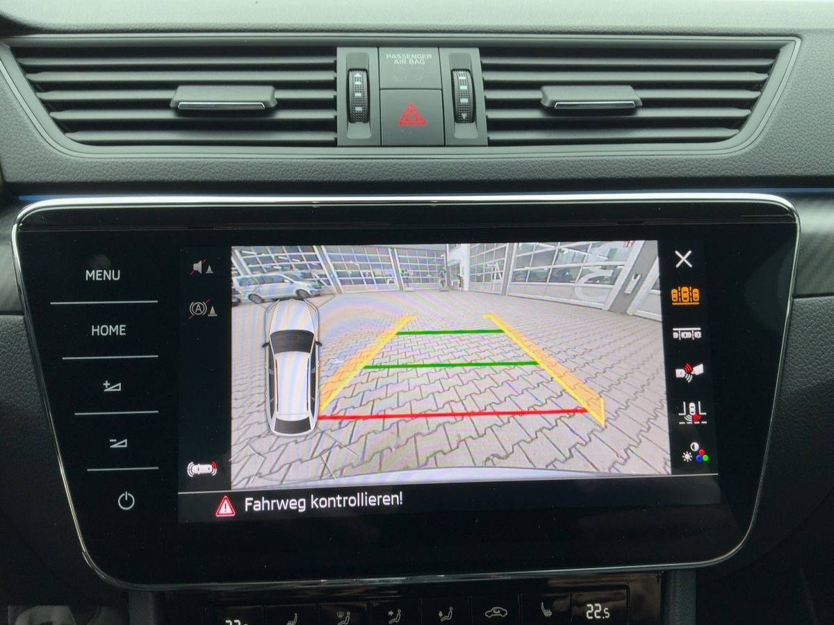 Skoda Superb - Bild 17