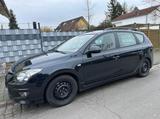 Hyundai i30 1.6 CRDI - Hyundai i30 aus 2010 mit Diesel-Antrieb