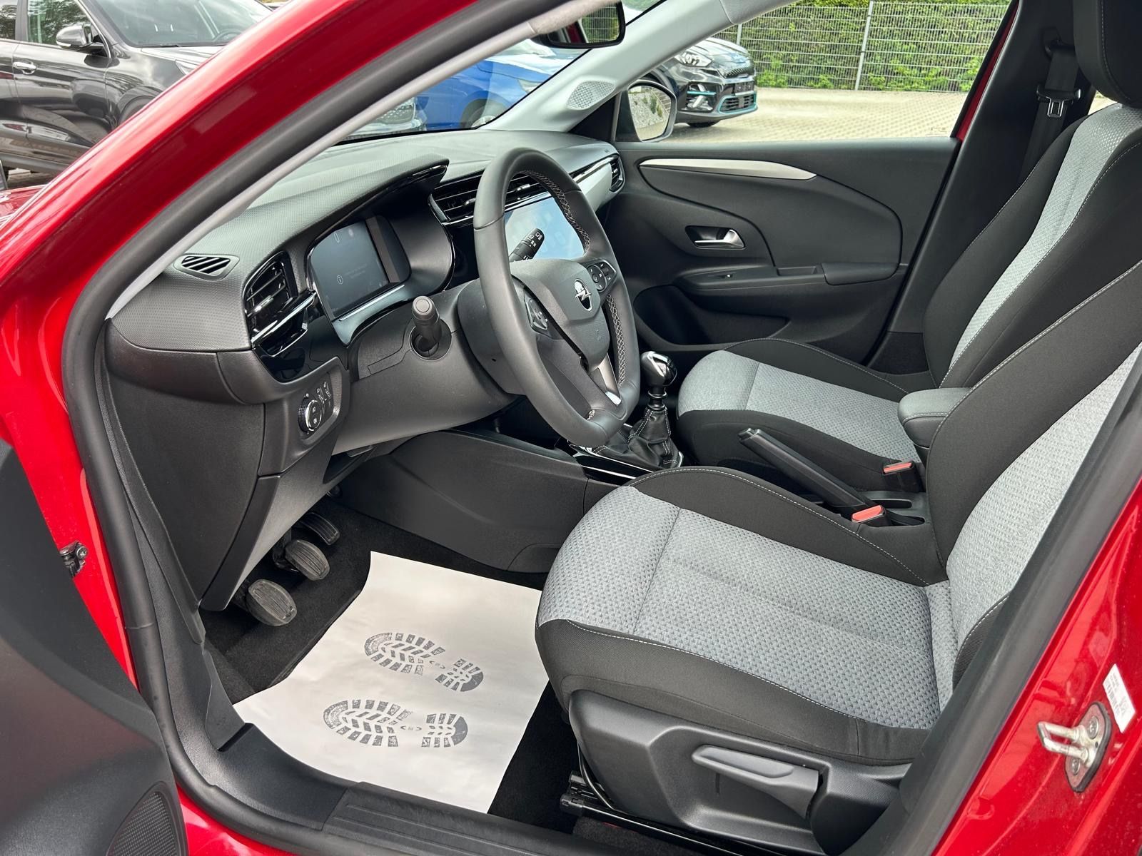 Fahrzeugabbildung Opel Corsa 1.2i°100PS°1.Hand°LED°Kamera°Shz°