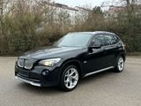 BMW X1 xDrive23d  Allrad Automatik  Bi-Xenon - BMW X1 aus 2009