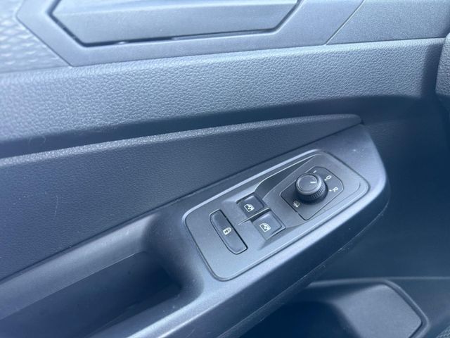 Caddy Basis 2.0 TDI Navi DAB SHZ