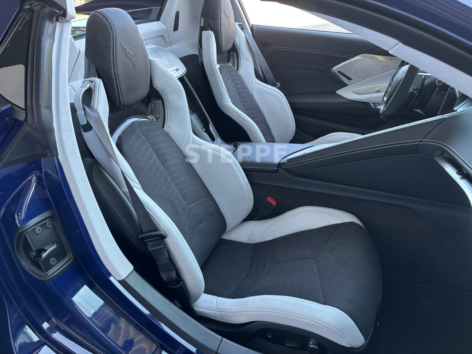 Corvette C8 E-Ray 3LZ Convertible EU-Mod Herst.Garantie