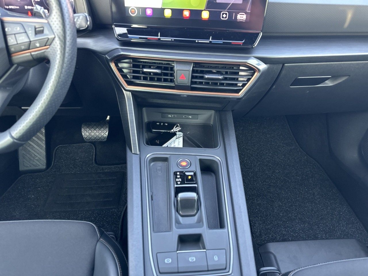 Fahrzeugabbildung CUPRA Leon 1.5 eTSI 150 PS DSG