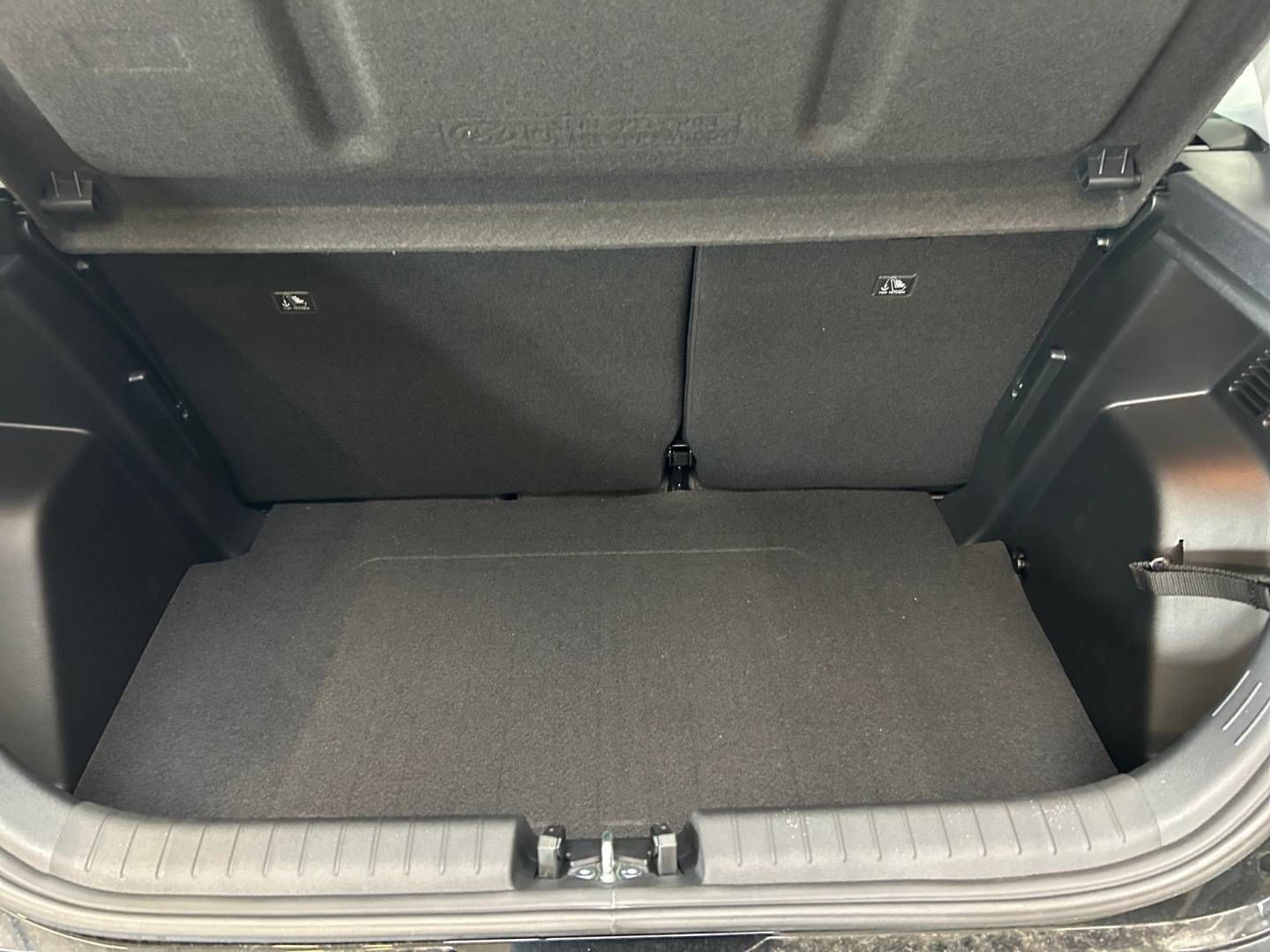 Fahrzeugabbildung Hyundai i20 FL (MY26) 1.0 T-GDI (90 PS) 6-MT 2WD Select